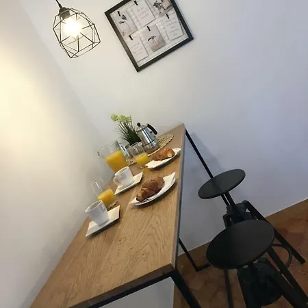 Two-bedroom Countryside Apartment Marcana